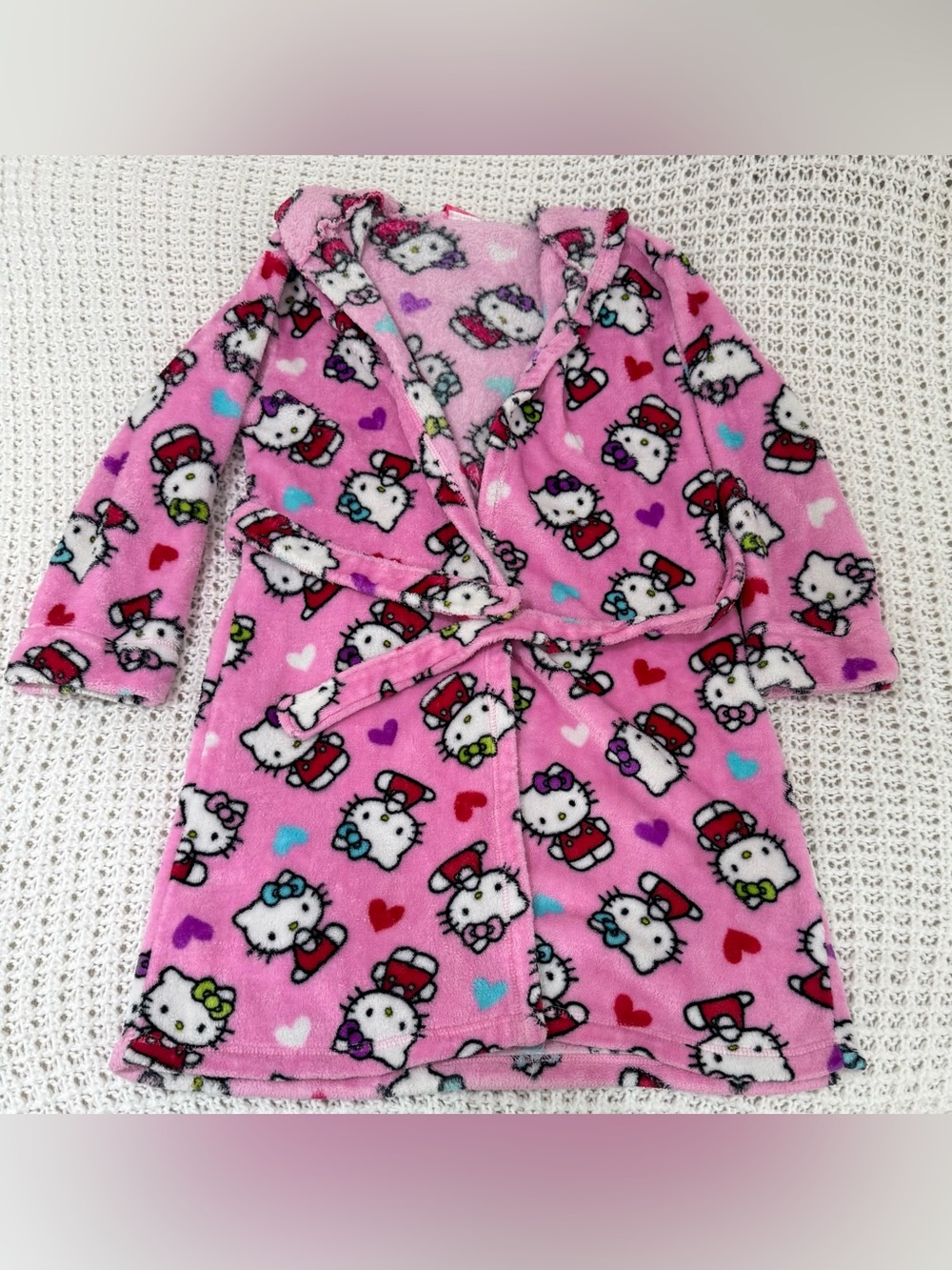 Hello kitty girls hooded bathrobe in pink size L.